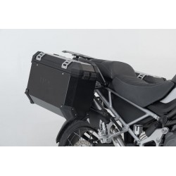 ZESTAW KUFRÓW BOCZNYCH TRAX ION I STELAŻY SW-MOTECH KAWASAKI KLR 650 (08-), BLACK 45/37L