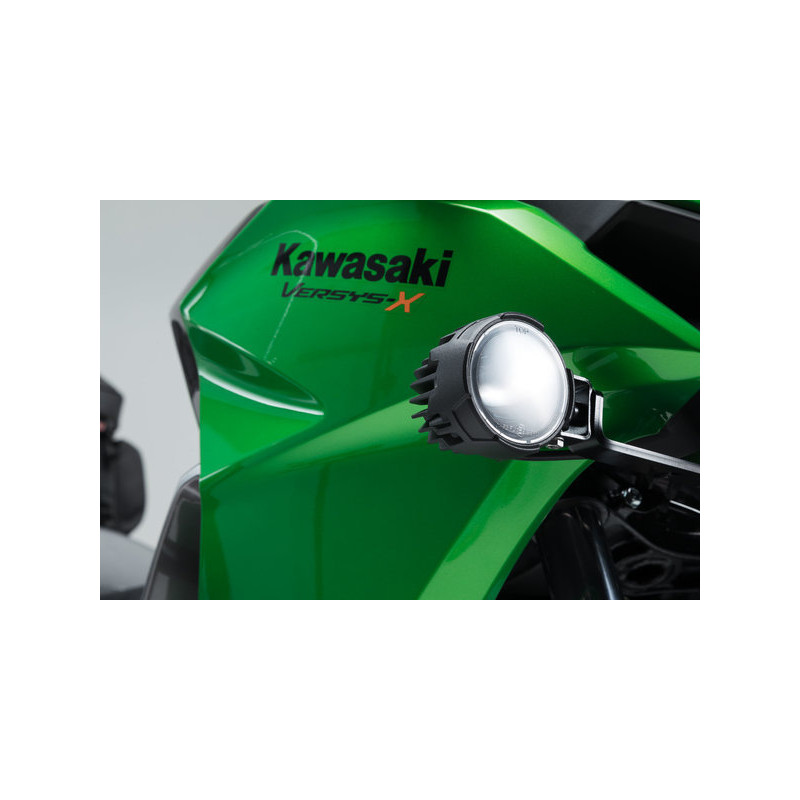 ZESTAW ŚWIATEŁ DROGOWYCH EVO SW-MOTECH KAWASAKI VERSYS-X300 ABS (16-), BLACK