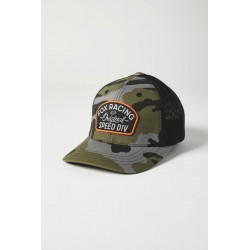 CZAPKA Z DASZKIEM FOX...