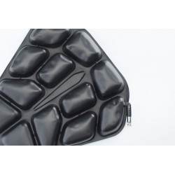 PODUSZKA TRAVELLER RIDER DO MOTOCYKLI SPORTOWYCH SW-MOTECH BLACK 30,5X30CM