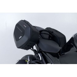 ZESTAW SAKW BOCZNYCH PRO BLAZE H I STELAŻY SW-MOTECH KAWASAKI Z900 (16-)