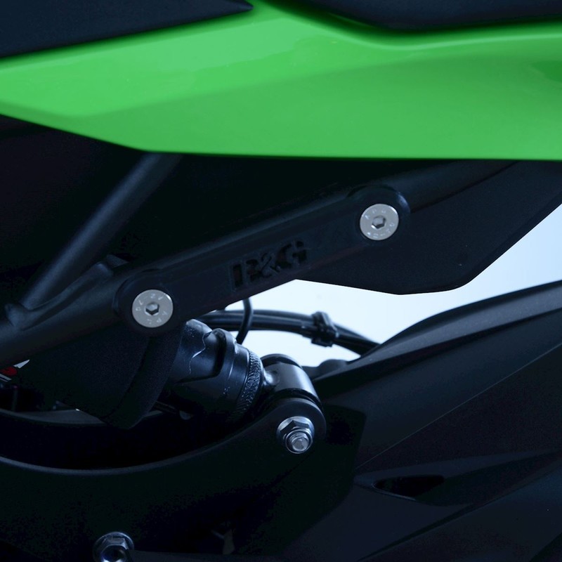 ZAŚLEPKA PODNÓŻKA RG RACING ZESTAW, KAWASAKI ZX-25R 20- BLACK