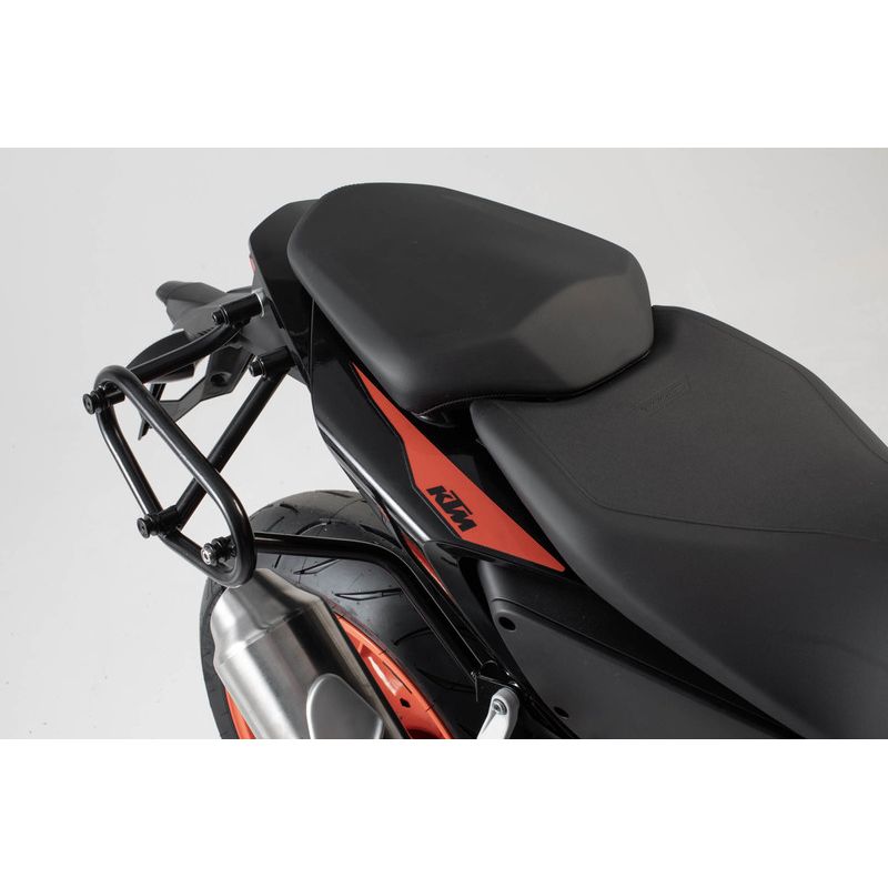 STELAŻ BOCZNY SLC PRAWY SW-MOTECH KTM 690 DUKE (16-), BLACK