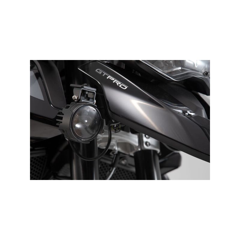 ZESTAW ŚWIATEŁ DROGOWYCH EVO SW-MOTECH TRIUMPH TIGER 900/GT/RALLY/PRO (19-), BLACK