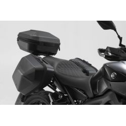 ZESTAW KUFRA CENTRALNEGO SW-MOTECH TRAX ADV HONDA NC750X/ NC750S (16-) BLACK