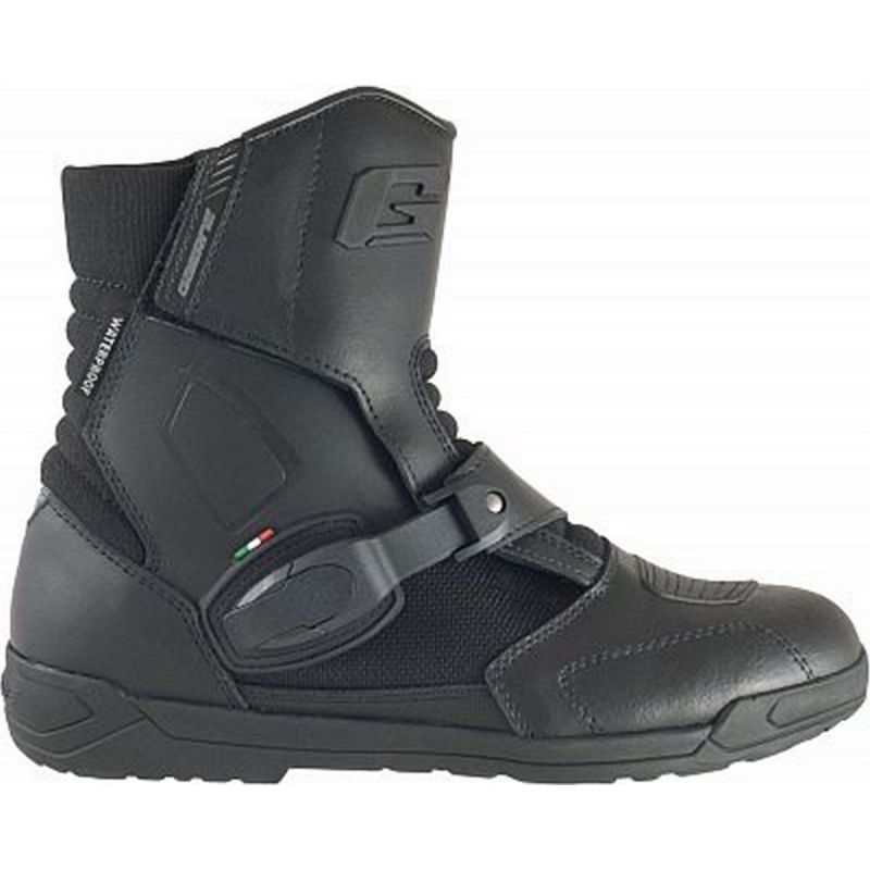 GAERNE WYPRZEDAŻ BUTY TURYSTYCZNE KRÓTKIE MODEL STELVIO BLACK (AQUAT