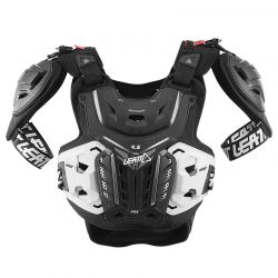 OCHRANIACZ KLATKI PIERSIOWEJ LEATT 4.5 PRO BLACK 