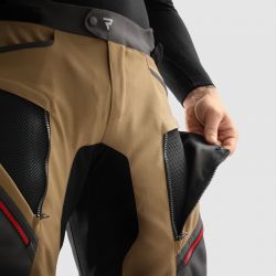 SPODNIE TEKSTYLNE REBELHORN HARDY 3.0 DESERT/GREY/RED 