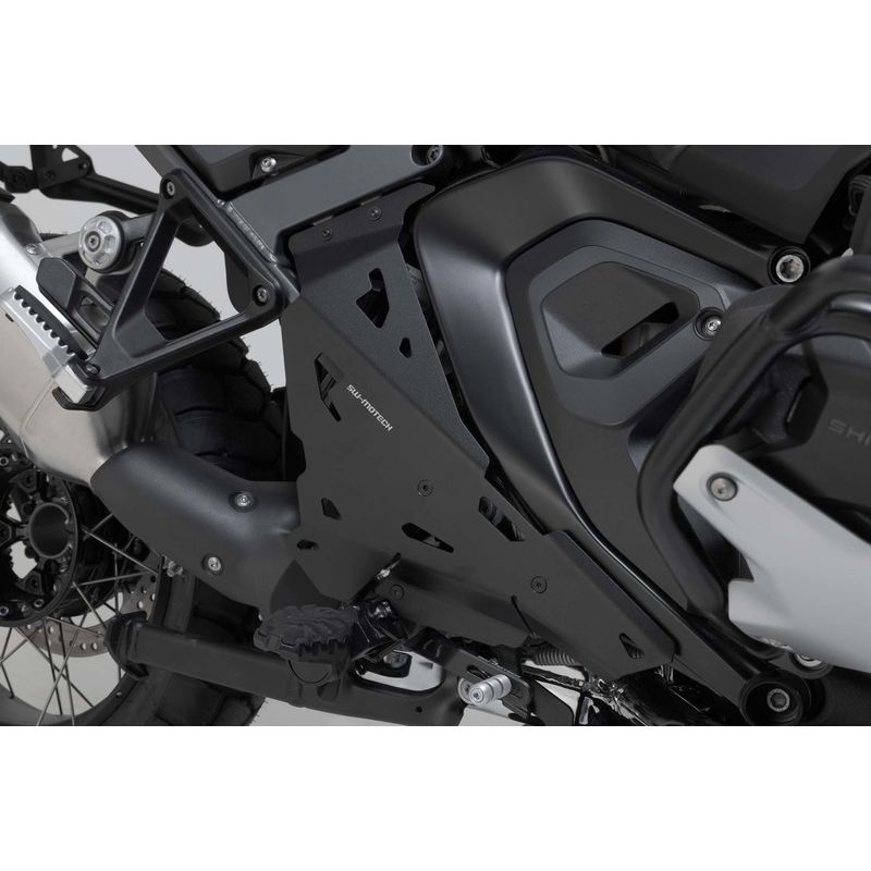 OSŁONA PIĘTY SW-MOTECH BMW R 1300 GS (24-) BLACK