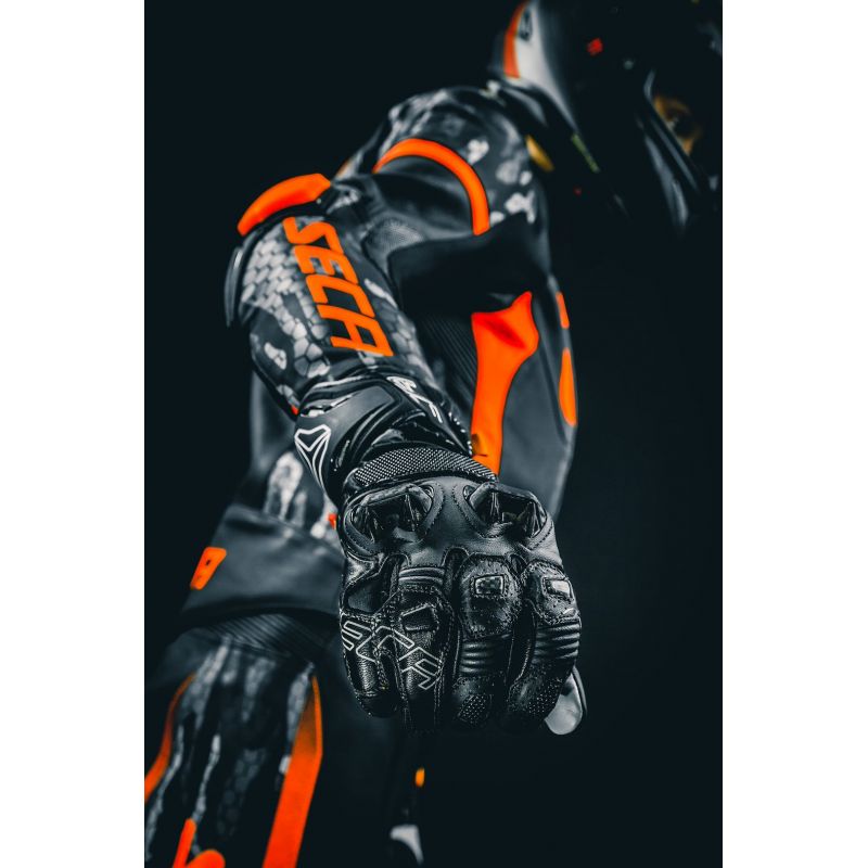 RĘKAWICE SECA UKEMI PRO BLACK