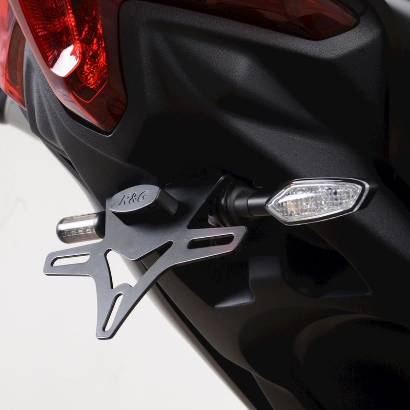 MOCOWANIE TABLICY REJESTRACYJNEJ, YAMAHA T-MAX 560 20-