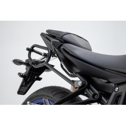 ZESTAW KUFRÓW BOCZNYCH URBAN ABS I STELAŻY SW-MOTECH YAMAHA MT-07 (18-), BLACK 2X16,5L