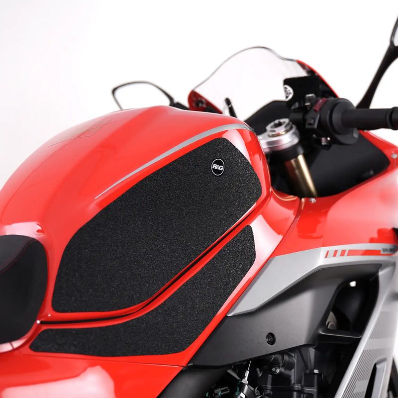 NAKLEJKA NA BAK TANKPAD ANTYPOŚLIZGOWY RG RACING QJMOTOR SRK 800 RR 25- 4 CZĘŚCI