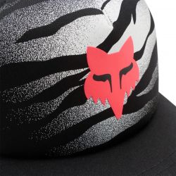 CZAPKA Z DASZKIEM JUNIOR FOX ROOTED MESH TRUCKER BLACK  ENDURO CROSS