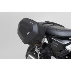 ZESTAW SAKW PRO BLAZE H I STELAŻY SW-MOTECH TRIUMPH MODELS. BLACK