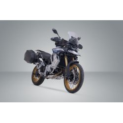 ZESTAW KUFRÓW BOCZNYCH AERO ABS I STELAŻY SW-MOTECH 2X25 L. VOGE DS900X (23-)