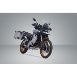 ZESTAW KUFRA CENTRALNEGO TRAX ADV SW-MOTECH 45/37 L. VOGE DS900X (23-) SILVER