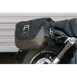 ZESTAW SAKW I STELAŻY LEGEND GEAR SW-MOTECH HARLEY DAVIDSON DYNA FAT BOB (08-) BROWN