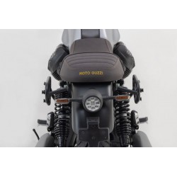 ZESTAW SAKW I STELAŻY LEGEND GEAR LC BLACK EDITION SW-MOTECH MOTO GUZZI V7 IV SPECIAL/STONE (20-)