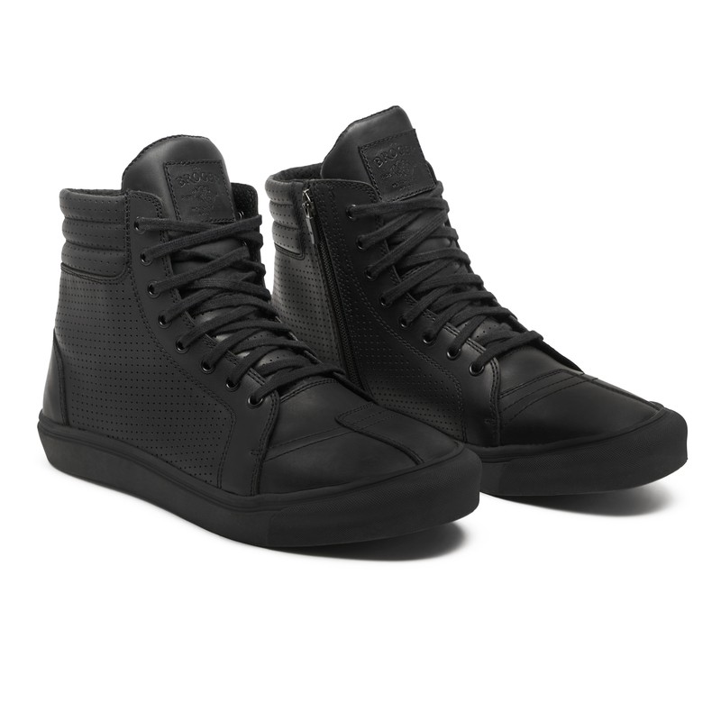 BUTY SKÓRZANE BROGER CALIFORNIA PERFORATED BLACK 36