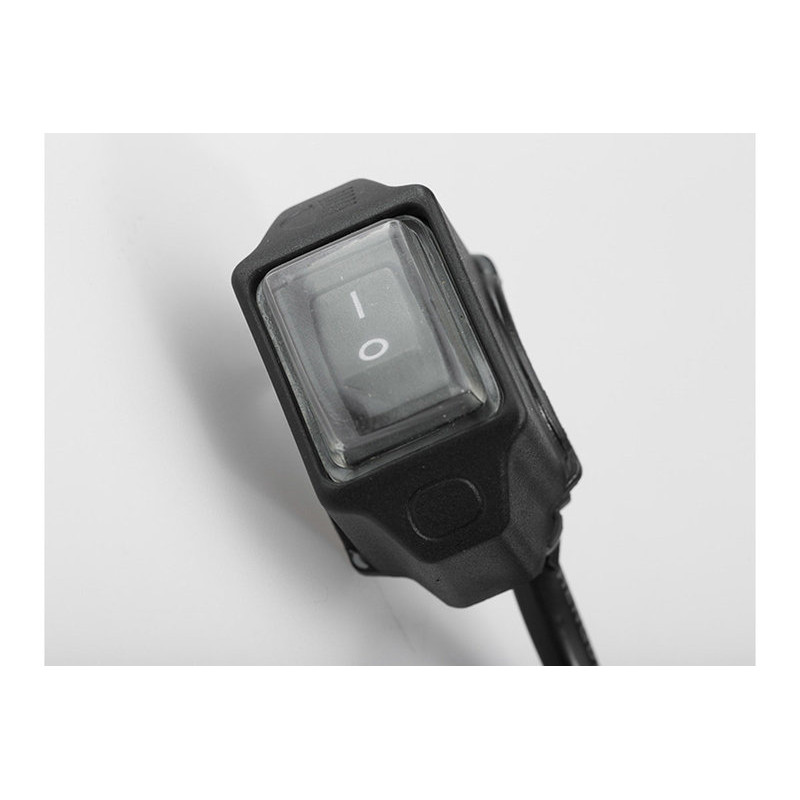 WŁĄCZNIK NA KIEROWNICĘ Z PRZEWODEM 30CM SW-MOTECH BLACK