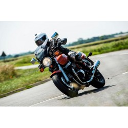 Uniwersalna szyba do motocykli bez owiewek MRA, forma VTNB, bezbarwna